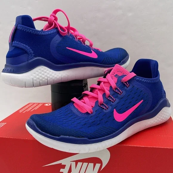 Nike WMNS Sneakers in Blue with Pink Accents NIKE FREE RUN
942837 403 - Picture 9 of 16